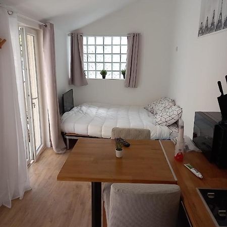 Studio Avec Terrasse Paris Sud Вильжюиф Экстерьер фото